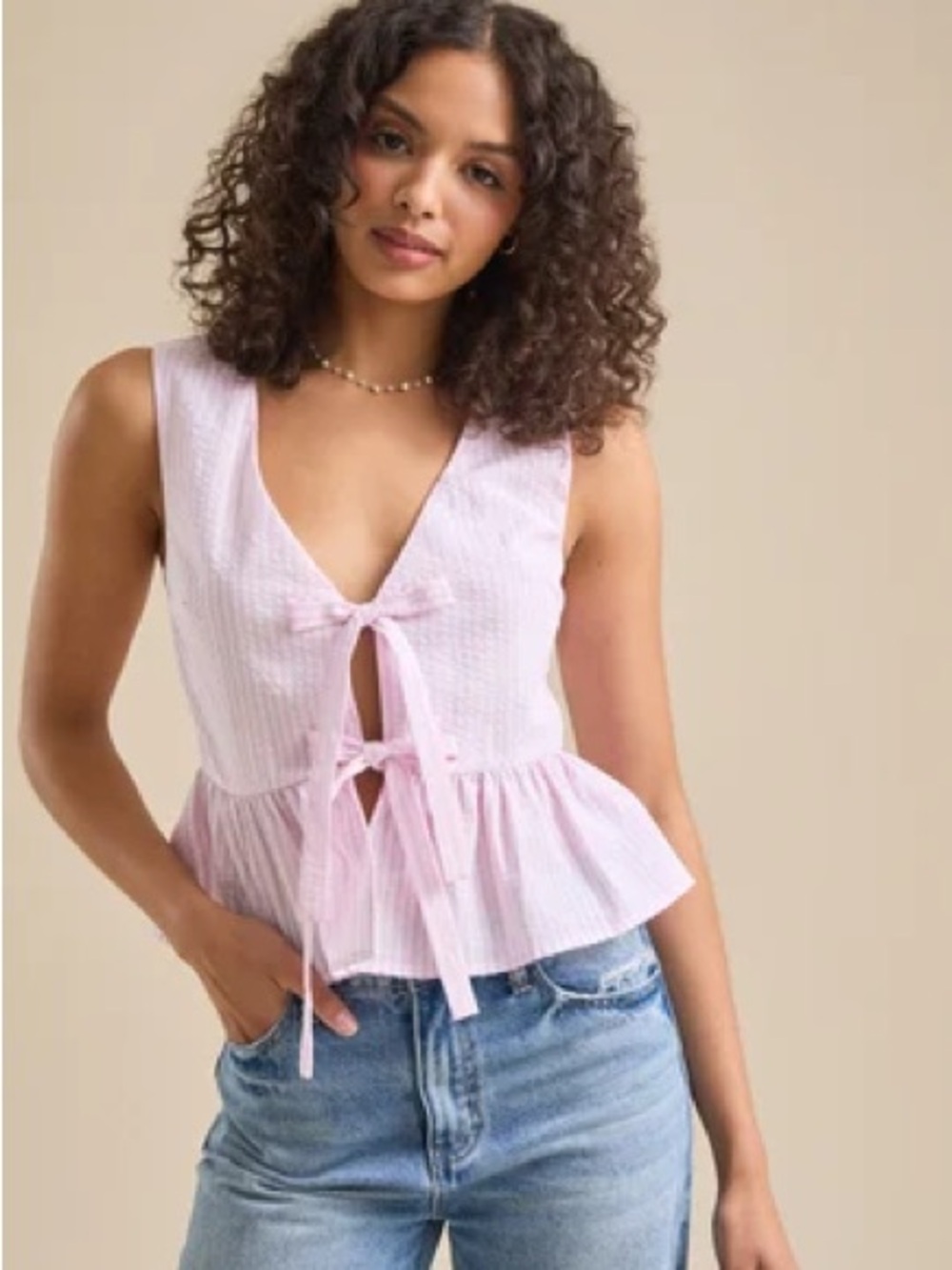 Altar'd State blouson Vest, striped white and pink, lightweight, ruffle hem sz M